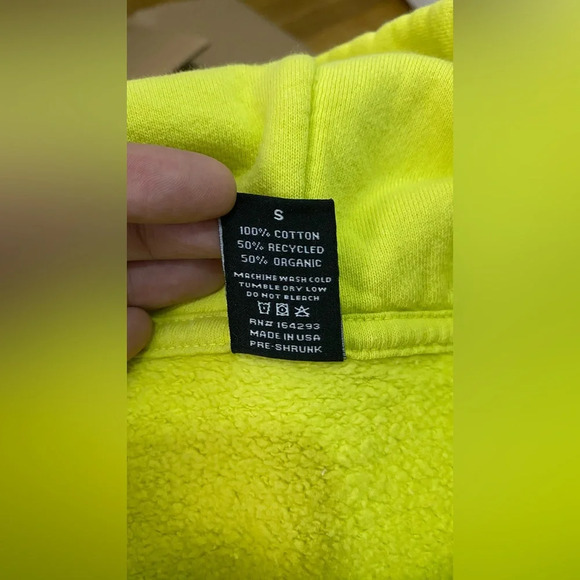 NWOT Harry Styles THE PLEASING x COACHELLA Yellow Green Hoodie Size Small - Picture 7 of 7